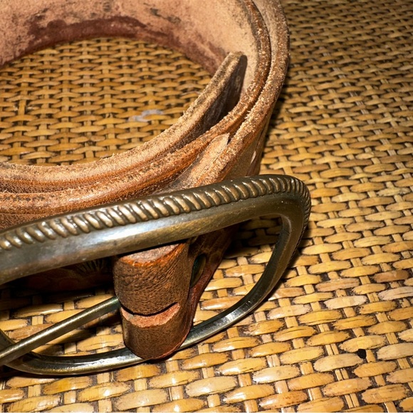Vintage Women Western Tooled Leather Belt With Brass Buckle Desert Scene Cowgirl main image 8